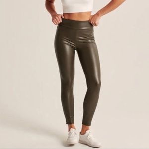 ABERCROMBIE & FITCH Brown Vegan Faux Leather Leggings Zippered Ankle - M